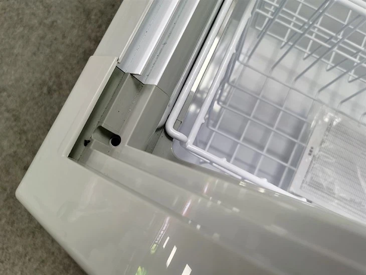 Curved Glass Display Fridge